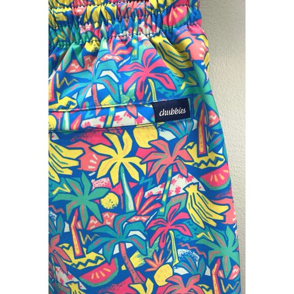 Chubbies The Tropical Bunches 5.5” Swim Trunks Men’s Size M Classic Fit - Picture 5 of 7